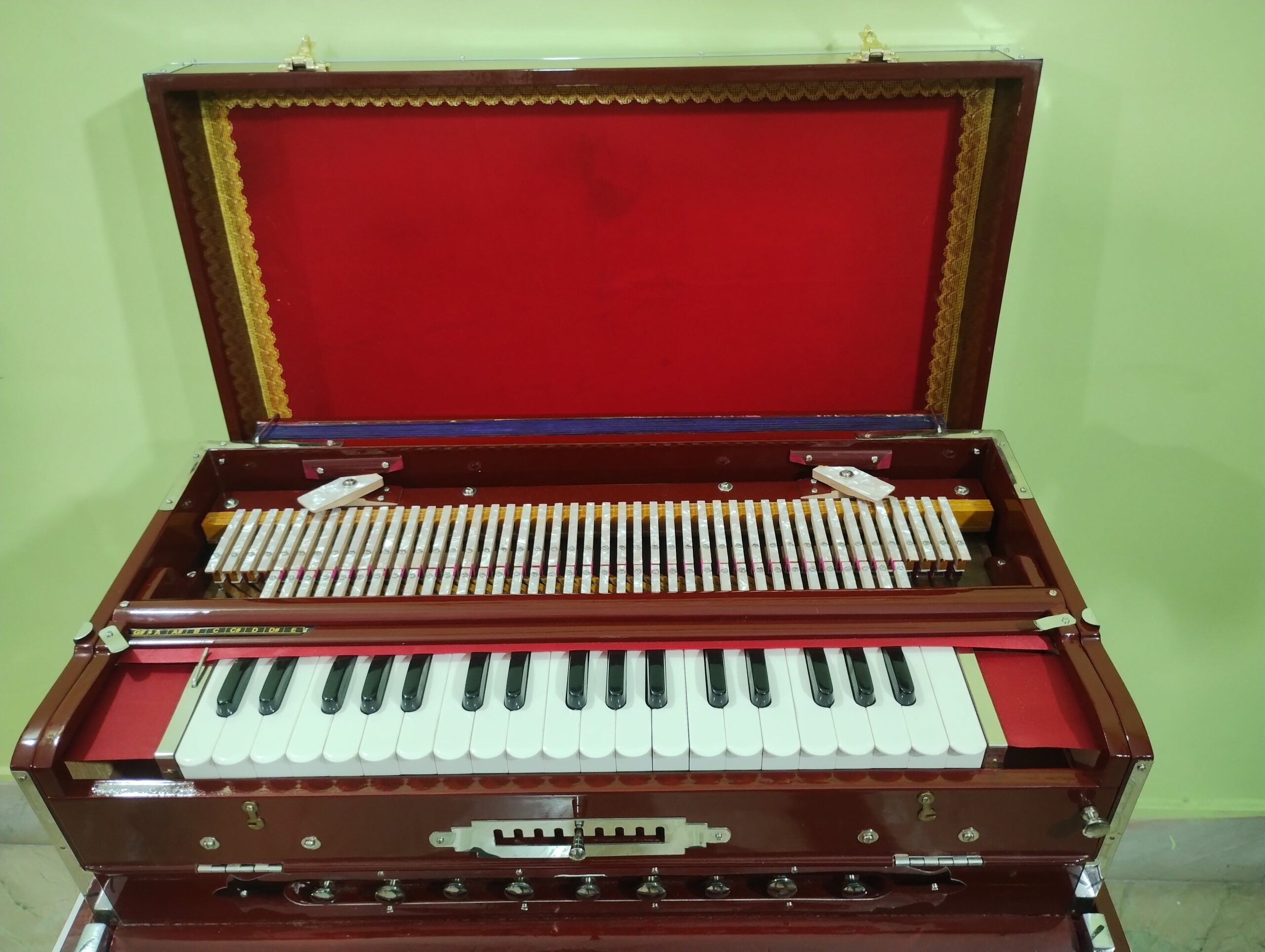 9 3 Line 9-Scale Changer Harmonium | Bass, Male & Female Reeds | 1 No. Palitana Reed Quality - Image 10